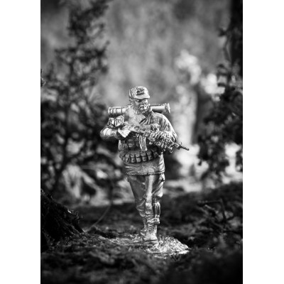 Боец разведруппы