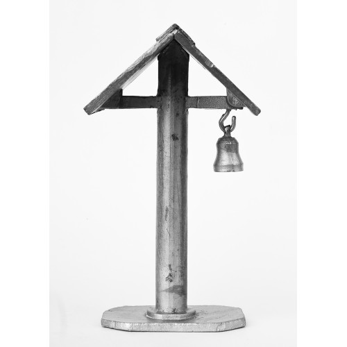 Столб с сигнальным колоколом