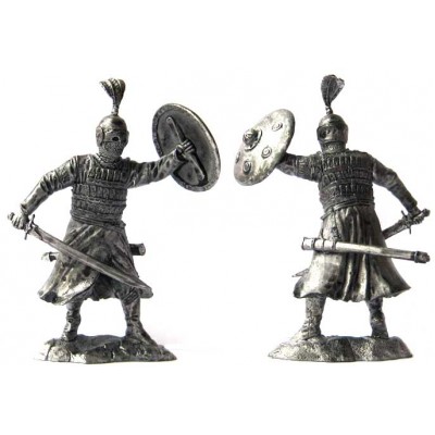 Спешенный фарис, 12-13 вв.