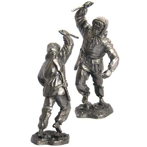 Разведчик РККА в зимнем камуфляже, 1943-45 гг.