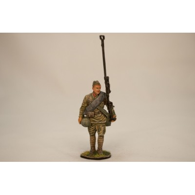 Бронебойщик Красной Армии 1941 год*