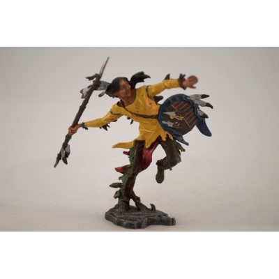 Индеец с копьем